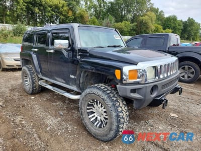Czwarte zdjęcie samochodu z boku: 2006 HUMMER H3 VIN:5GTDN136468112988 - miniatura