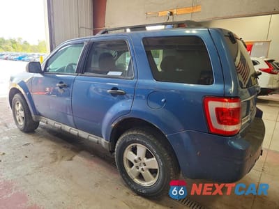 Drugie zdjęcie samochodu z przodu: 2009 FORD ESCAPE XLT VIN:1FMCU93G29KC25886 - miniatura