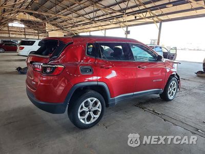 Trzecie zdjęcie samochodu z tyłu: 2025 JEEP COMPASS LATITUDE VIN:3C4NJDBN5ST547922 - miniatura