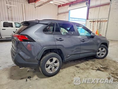 Trzecie zdjęcie samochodu z tyłu: 2024 TOYOTA RAV4 HYBRID XLE VIN:2T3RWRFV7RW216496 - miniatura