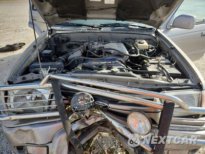 Zdjęcie 12 z 14 samochodu: 2002 TOYOTA 4RUNNER SR5 VIN:JT3GN86RX20225134 - miniatura