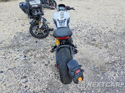 Czwarte zdjęcie samochodu z boku: 2019 DUCATI MONSTER 797+ VIN:ML0MADBMXKT002619 - miniatura
