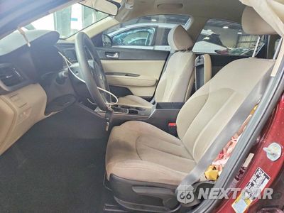 Zdjęcie 7 z 13 samochodu: 2016 KIA OPTIMA LX VIN:5XXGT4L31GG117985 - miniatura