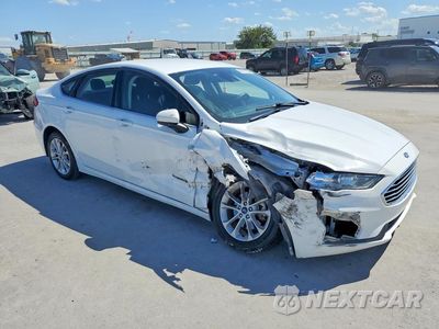 Czwarte zdjęcie samochodu z boku: 2019 FORD FUSION SE VIN:3FA6P0LU3KR240981 - miniatura