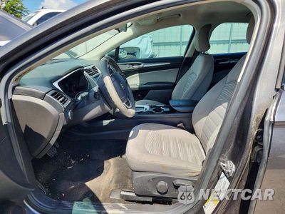 Zdjęcie 7 z 12 samochodu: 2016 FORD FUSION S VIN:3FA6P0G75GR340432 - miniatura