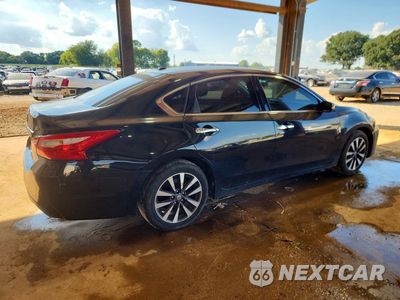 Trzecie zdjęcie samochodu z tyłu: 2017 NISSAN ALTIMA 2.5 SV VIN:1N4AL3AP0HC253960 - miniatura