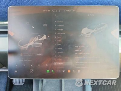 Zdjęcie 9 z 12 samochodu: 2023 TESLA MODEL 3 VIN:5YJ3E1EA7PF465165 - miniatura