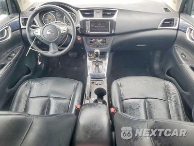 Zdjęcie 8 z 12 samochodu: 2019 NISSAN SENTRA SR VIN:3N1AB7AP6KY209886 - miniatura