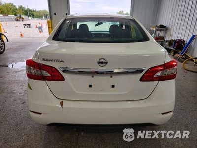 Zdjęcie 6 z 12 samochodu: 2015 NISSAN SENTRA S VIN:3N1AB7AP7FY233040 - miniatura