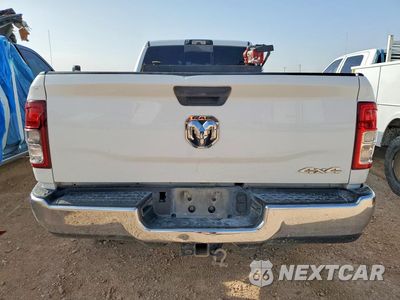 Zdjęcie 6 z 12 samochodu: 2024 RAM 2500 TRADESMAN VIN:3C6UR5HLXRG151527 - miniatura
