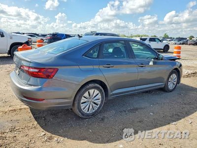 Trzecie zdjęcie samochodu z tyłu: 2020 VOLKSWAGEN JETTA S VIN:3VWCB7BU9LM040236 - miniatura