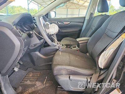 Zdjęcie 7 z 12 samochodu: 2018 NISSAN ROGUE S VIN:5N1AT2MT8JC769515 - miniatura