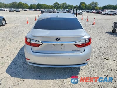Zdjęcie 6 z 12 samochodu: 2017 LEXUS ES 300H VIN:JTHBW1GGXH2146291 - miniatura