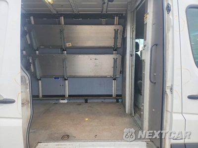 Zdjęcie 10 z 12 samochodu: 2015 MERCEDES-BENZ SPRINTER 2500 DELIVERY VAN VIN:WD3PE8DB9FP126040 - miniatura
