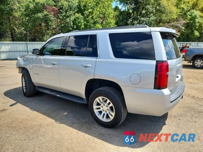 Drugie zdjęcie samochodu z przodu: 2017 CHEVROLET TAHOE C1500 LS VIN:1GNSCAKC7HR401802 - miniatura