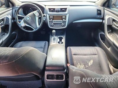 Zdjęcie 8 z 12 samochodu: 2017 NISSAN ALTIMA 2.5 VIN:1N4AL3AP5HC185011 - miniatura