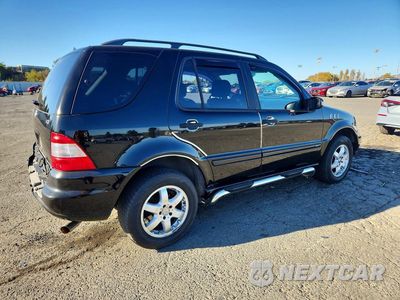 Trzecie zdjęcie samochodu z tyłu: 2004 MERCEDES-BENZ ML 350 VIN:4JGAB57E84A485867 - miniatura