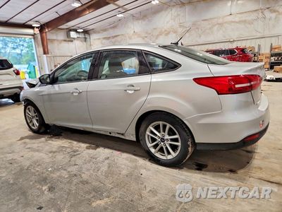 Drugie zdjęcie samochodu z przodu: 2015 FORD FOCUS SE VIN:1FADP3F21FL313191 - miniatura