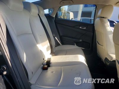 Zdjęcie 10 z 13 samochodu: 2017 HONDA CIVIC LX VIN:2HGFC2F56HH529154 - miniatura