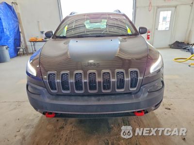 Piąte zdjęcie samochodu w środku: 2016 JEEP CHEROKEE TRAILHAWK VIN:1C4PJMBS4GW172105 - miniatura
