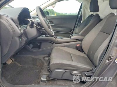 Zdjęcie 7 z 12 samochodu: 2021 HONDA HR-V EX VIN:3CZRU5H54MM732363 - miniatura