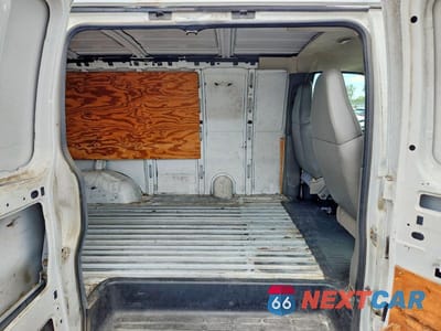 Zdjęcie 11 z 13 samochodu: 2004 CHEVROLET EXPRESS 2500 DELIVERY VAN VIN:1GCGG25V871100832 - miniatura