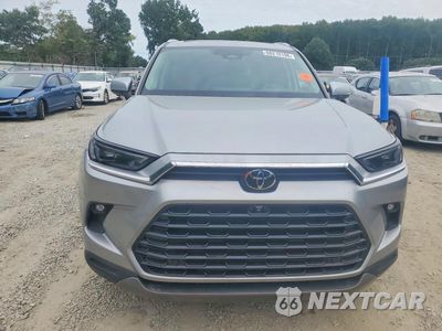 Piąte zdjęcie samochodu w środku: 2024 TOYOTA GRAND HIGHLANDER PLATINUM VIN:5TDAAAB50RS005984 - miniatura