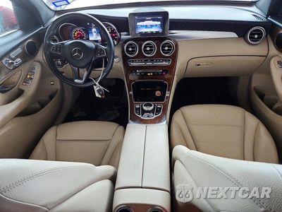 Zdjęcie 8 z 13 samochodu: 2018 MERCEDES-BENZ GLC 300 VIN:WDC0G4JB2JV060556 - miniatura