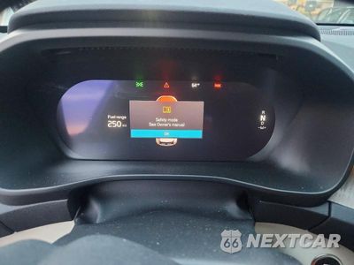 Zdjęcie 9 z 13 samochodu: 2024 VOLVO XC40 ULTIMATE VIN:YV4L12UF7R2328177 - miniatura