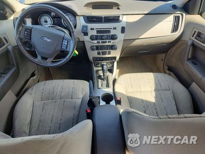 Zdjęcie 8 z 12 samochodu: 2009 FORD FOCUS SE VIN:1FAHP35N89W195964 - miniatura