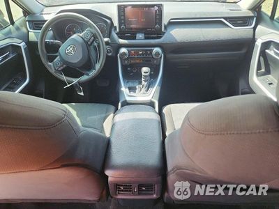 Zdjęcie 8 z 13 samochodu: 2020 TOYOTA RAV4 XLE VIN:2T3W1RFV2LC041746 - miniatura