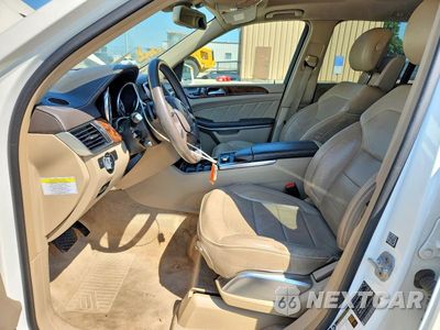 Zdjęcie 7 z 13 samochodu: 2014 MERCEDES-BENZ GL 550 4MATIC VIN:4JGDF7DE0EA303758 - miniatura
