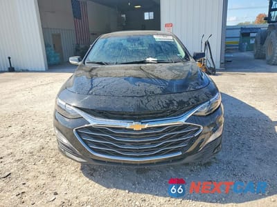 Piąte zdjęcie samochodu w środku: 2025 CHEVROLET MALIBU LT VIN:1G1ZD5ST0SF121877 - miniatura