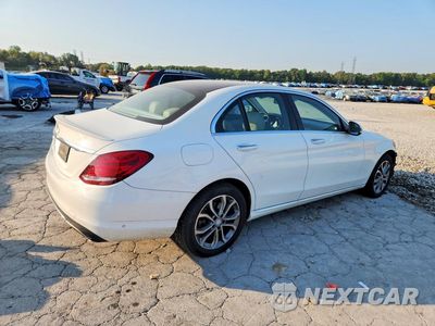 Trzecie zdjęcie samochodu z tyłu: 2016 MERCEDES-BENZ C 300 4MATIC VIN:55SWF4KBXGU127945 - miniatura