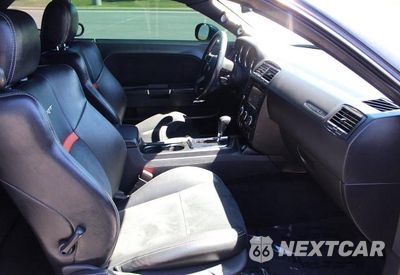 Piąte zdjęcie samochodu w środku: 2008 DODGE CHALLENGER SRT-8 VIN:2B3LJ74W28H302271 - miniatura