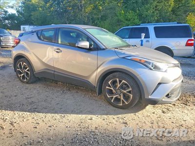 Czwarte zdjęcie samochodu z boku: 2019 TOYOTA C-HR XLE VIN:JTNKHMBX1K1034296 - miniatura