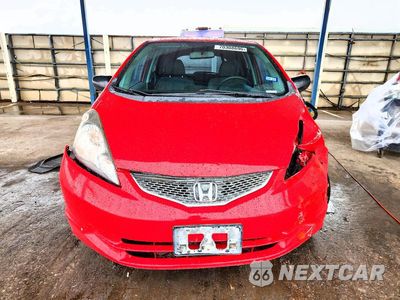 Piąte zdjęcie samochodu w środku: 2011 HONDA FIT VIN:JHMGE8H32BS008524 - miniatura