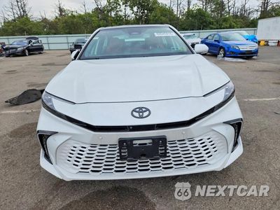 Piąte zdjęcie samochodu w środku: 2025 TOYOTA CAMRY XSE VIN:4T1DBADK4SU023348 - miniatura