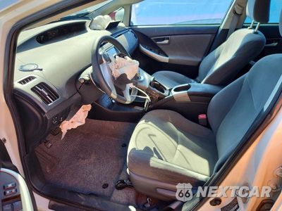 Zdjęcie 7 z 12 samochodu: 2012 TOYOTA PRIUS TWO VIN:JTDKN3DUXC1520634 - miniatura