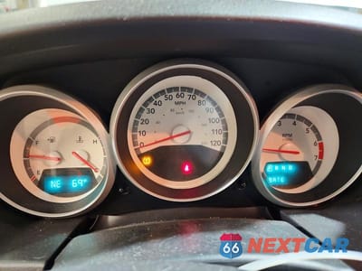 Zdjęcie 9 z 14 samochodu: 2010 DODGE GRAND CARAVAN SE VIN:2D4RN4DE2AR332795 - miniatura