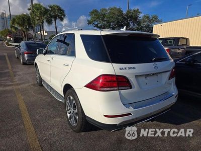 Trzecie zdjęcie samochodu z tyłu: 2016 MERCEDES-BENZ GLE 350 VIN:4JGDA5JB5GA641088 - miniatura