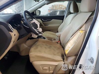 Zdjęcie 7 z 13 samochodu: 2016 NISSAN ROGUE SV VIN:5N1AT2MT5GC919234 - miniatura