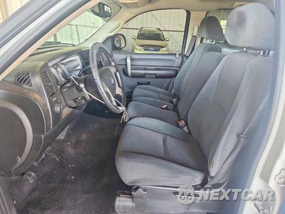Zdjęcie 7 z 12 samochodu: 2008 CHEVROLET SILVERADO C1500 VIN:3GCEC13C78G100242 - miniatura