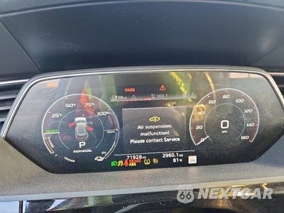 Zdjęcie 9 z 13 samochodu: 2021 AUDI E-TRON PREMIUM PLUS VIN:WA1LAAGE5MB036983 - miniatura