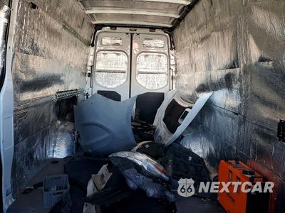 Zdjęcie 10 z 13 samochodu: 2021 MERCEDES-BENZ SPRINTER 2500 DELIVERY VAN VIN:W1W40CHYXMT053195 - miniatura