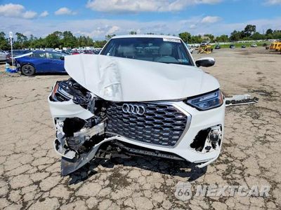 Piąte zdjęcie samochodu w środku: 2022 AUDI Q5 SPORTBACK PRM PLS 45 VIN:WA15AAFY1N2050479 - miniatura