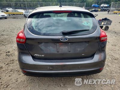 Zdjęcie 6 z 12 samochodu: 2016 FORD FOCUS TITANIUM VIN:1FADP3N25GL400756 - miniatura