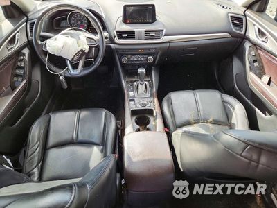 Zdjęcie 8 z 13 samochodu: 2018 MAZDA 3 TOURING VIN:3MZBN1V39JM168542 - miniatura