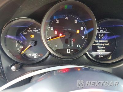 Zdjęcie 9 z 12 samochodu: 2021 PORSCHE MACAN VIN:WP1AA2A52MLB02605 - miniatura