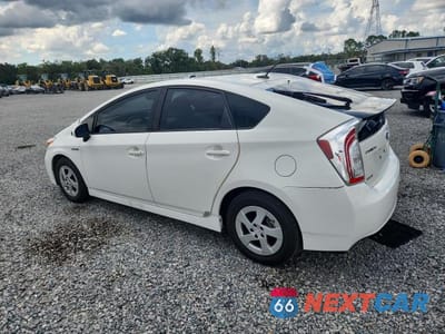 Drugie zdjęcie samochodu z przodu: 2013 TOYOTA PRIUS THREE VIN:JTDKN3DU7D1685932 - miniatura